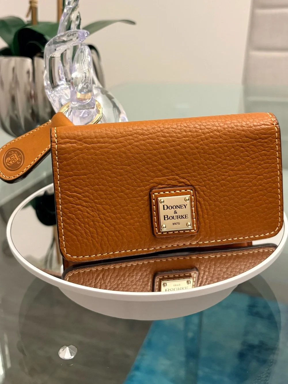 Dooney & Bourke excellent authentic